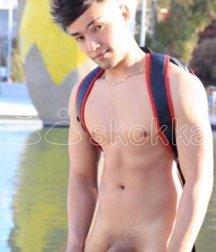 Its Friday  5d5fcd703efab.jpg