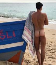 Beach Bums 5d600d43b70a9.jpg