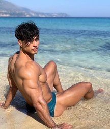 Beach Bums 5d600d531c943.jpg