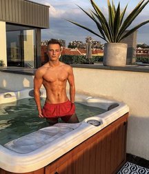Handsome Twinks 5d6132ea9aace.jpg