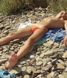 Twinks in Speedos 5d673b3083803.jpg
