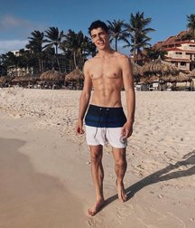 Seaside Twinks 5d6bd14f50f5a.jpg