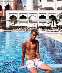 Seaside Twinks 5d6bd2a5dbfe7.jpg