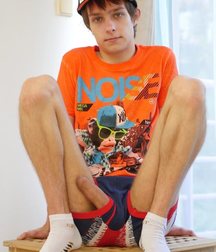 Monday Comes Around 5d6d39bbda31a.jpg