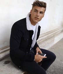 Monday Twinking  5d75e9ffb9b83.jpg