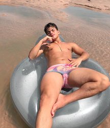 Cum along Thursday 5d7a980b3b12b.jpg