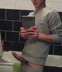 Twinking on a Saturday 5d7d0d12ac657.jpg