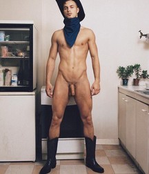 Easy Twinking Sunday 5d7eb25654c33.jpg