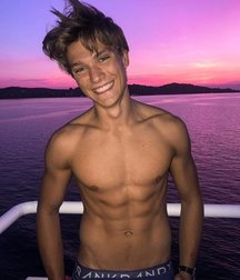 December Twinking Guys 5e068825c8d8d.jpg