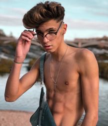 Monday Monday New Twinks 5e1cd696b1229.jpg
