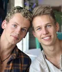 So Sexy Twinks Gay Porn 5e73e50b352c8.jpg