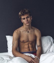 So Sexy Twinks Gay Porn 5e73e54d78f90.jpg