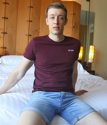 Twinks 1 5cfcf5051dc30.jpg