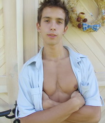 Twinks 2 5d029f5f3b9db.jpg