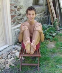 Twinks 2 5d029f6cd43cc.jpg
