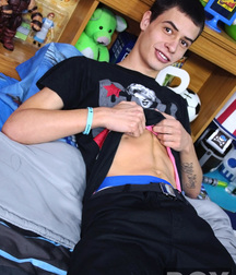 Twinks 22 5d076039ca3a4.jpg