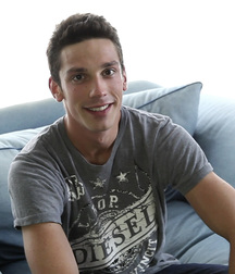 Twinks 42 5d125041b9b2f.jpg
