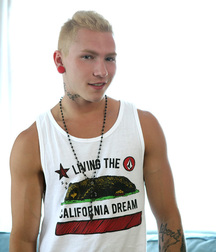 Twinks 70 5d276c8593b48.jpg