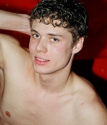 Twinks 79