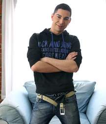 Twinks 80 5d28e4181101c.jpg