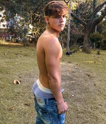 Twinks 107 5d3b557df0940.jpg