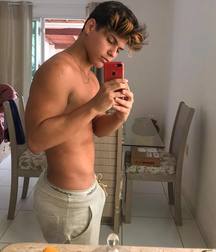 Twinks 107 5d3b55866da14.jpg