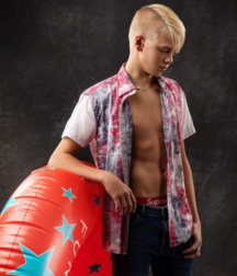 Twinks 107 5d3b5591cbba4.png