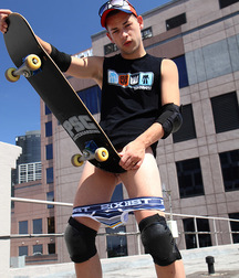 Twinks 113 5d3cb3497413a.jpg