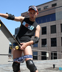 Twinks 113 5d3cb3593672b.jpg