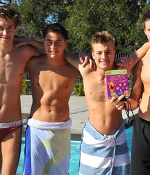 Twinks in pool 4 5d4806b2ad48e.jpg