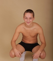 Twinks 121 5d4aa81d9502f.jpg