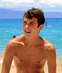 Twinks in pool 7 5d4de9e572f0e.jpg