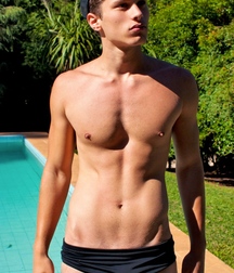 Twinks in pool 7 5d4de9ff8e7d1.jpg