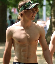 Twinks in pool 8 5d4dea4a1631a.jpg