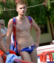 Twinks in pool 10 5d59ad0e47f9e.jpg