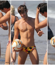 Twinks in pool 10 5d59ad1547106.jpg