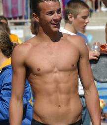 Twinks in pool 10 5d59ad3c9a57d.jpg