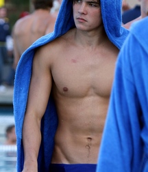 Twinks in pool 11