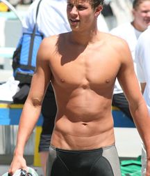 Twinks in pool 13 5d5e9b7b87a18.jpg