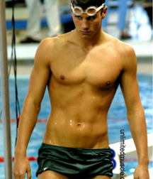 Twinks in pool 13 5d5e9b8a41a8a.jpg