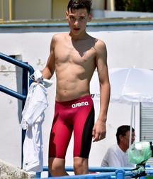 Twinks in pool 14 5d5e9c64e4077.jpg