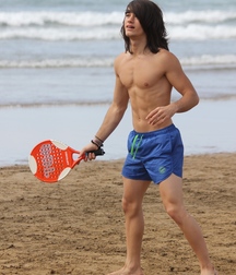 Twinks in pool 14 5d5e9c855f085.jpg