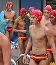 Twinks in pool 16 5d5fe6d9d3605.jpg
