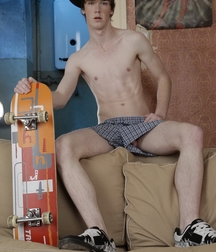 Twinks 138 5d5fe824110be.jpg