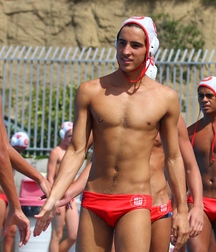Twinks in pool 17 5d6590a84f742.jpg