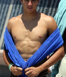 Twinks in pool 18 5d65912e3d868.jpg