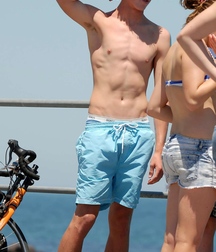 Twinks in pool 19 5d65918221f3f.jpg