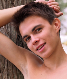 Twinks 153 5d67e0554edbf.jpg