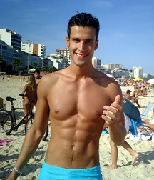 Twinks in pool 21 5d80e292a834d.jpg
