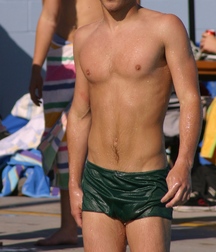 Twinks in pool 21 5d80e2a868714.jpg